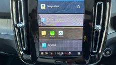 Volvo XC40 2.0 B4P Ultra Dark 5dr Auto Petrol Estate